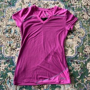 ZOIC | Short Sleeve Pink V neck | Sz Small
